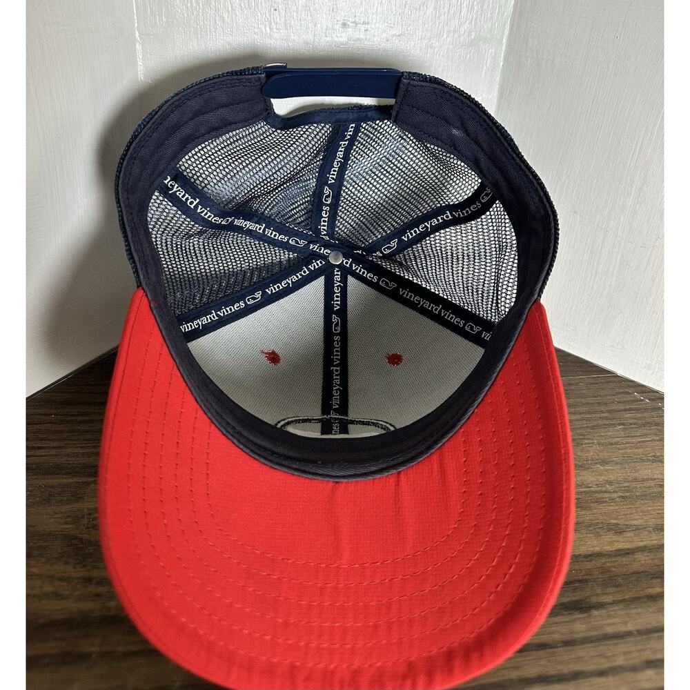 Vineyard Vines Whale Dot Puff Performance Trucker Hat Mens Red Blue Snapback - Picture 3 of 5